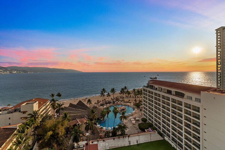 2BDR Ocean View Condo in Condomar Puerto Vallarta