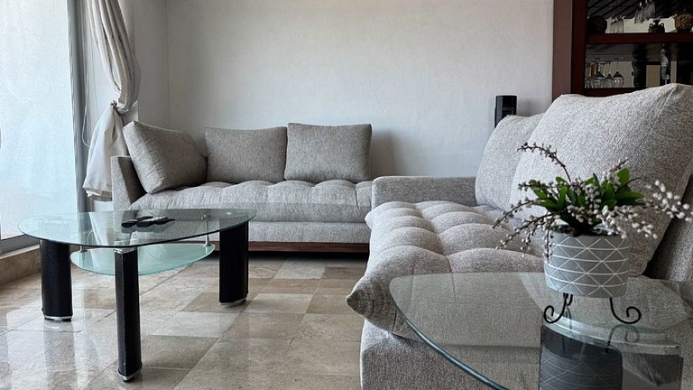 Deck12 Elite Escape – Acceso al casino y parking