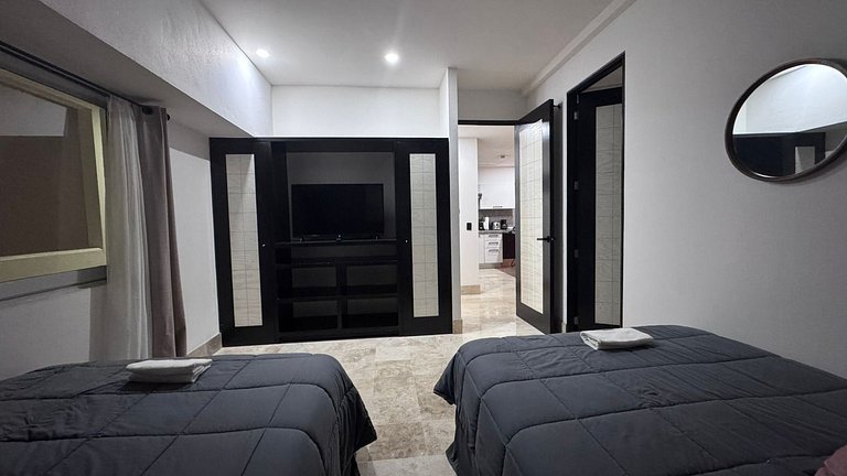 Premium Deck12 Getaway: a pocos pasos del casino.