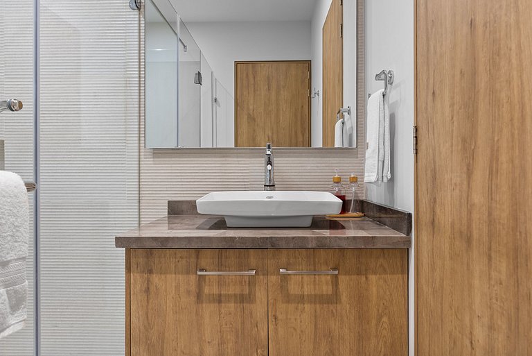 Condominio de lujo frente al mar con jacuzzi