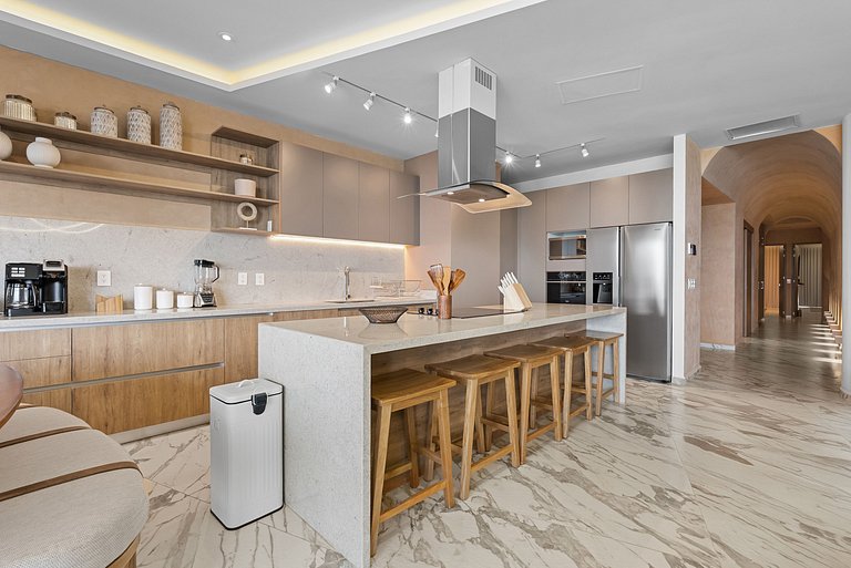 Condominio de lujo frente al mar con jacuzzi