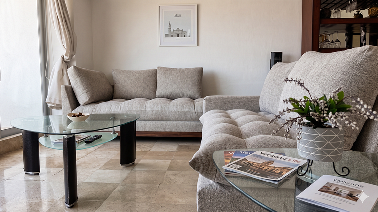 Deck12 Elite Escape – Casino On‑Site Access