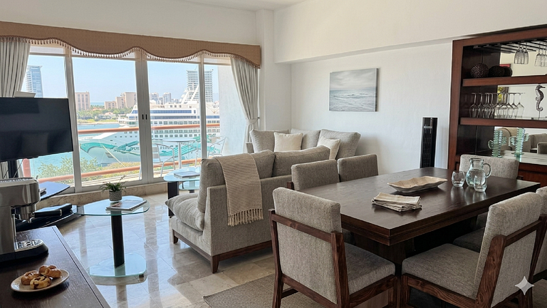 Deck12 Elite Escape – Acceso al casino y parking