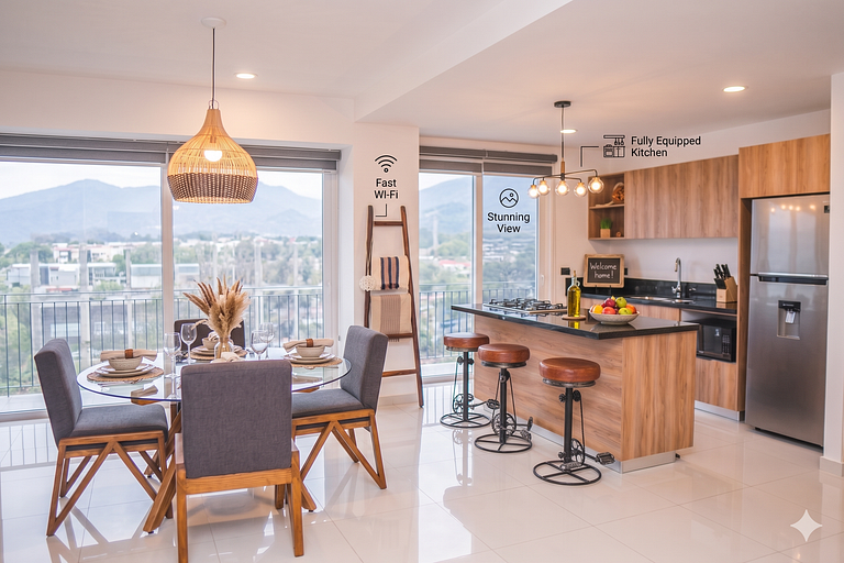 Zoho Skies 2 BDR, 2 Bath, with Parking