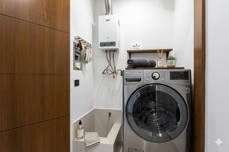 Zoho Skies 2 cuartos 2 Baños, Estacionamiento