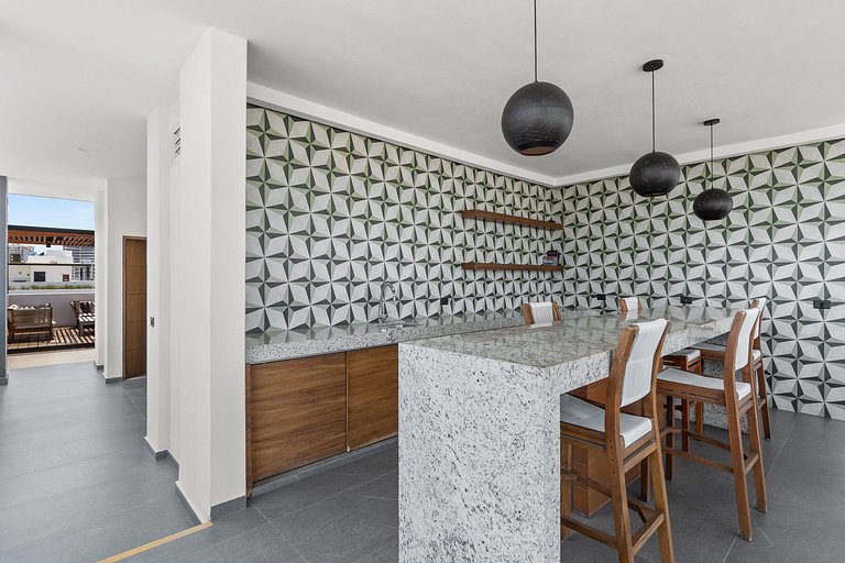 Zoho Skies 2 cuartos 2 Baños, Estacionamiento