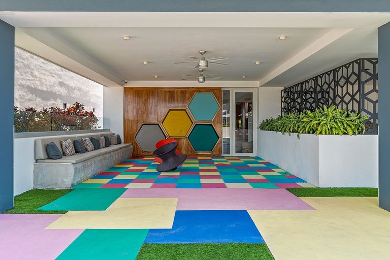 Zoho Skies 2 cuartos 2 Baños, Estacionamiento