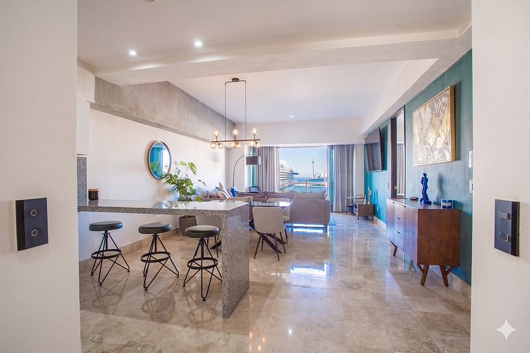 Premium Deck12 Getaway: a pocos pasos del casino.
