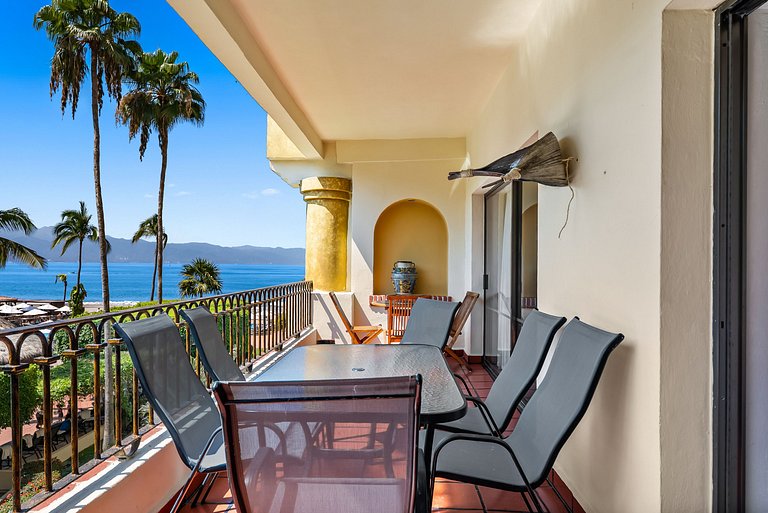 Velas Resort Access Beachfront 3BR Condo