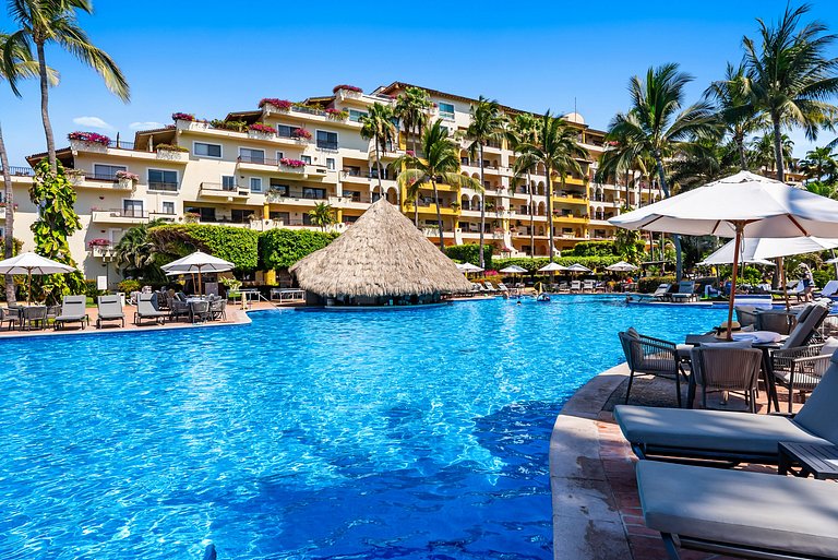 Velas Resort Access Beachfront 3BR Condo