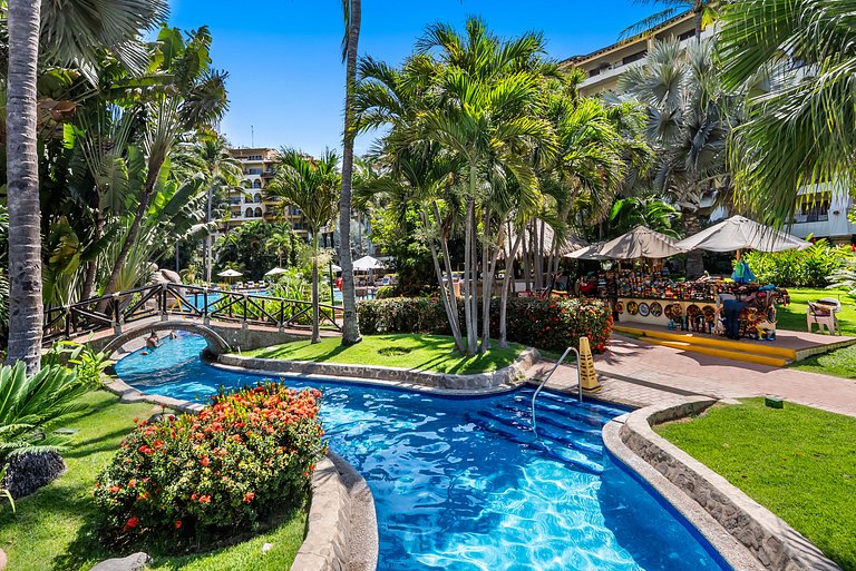 Velas Resort Access Beachfront 3BR Condo