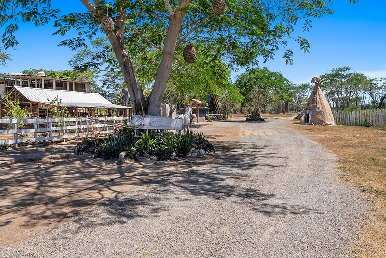 Rancho La Trinidad, paseos a caballo y sede de eventos
