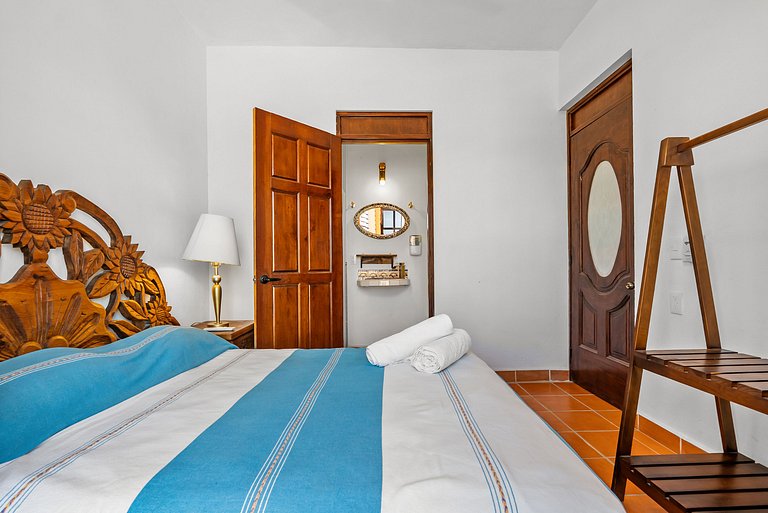 Private Boutique Hotel, Groups up to 48 Guests
