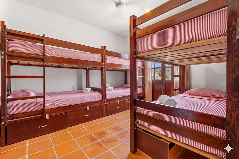 Private Boutique Hotel, Groups up to 48 Guests
