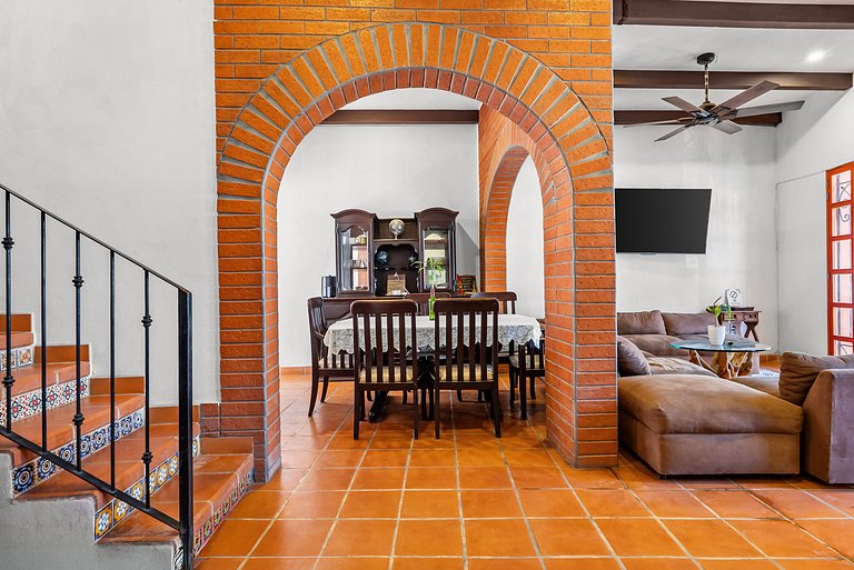Private Boutique Hotel, Groups up to 48 Guests