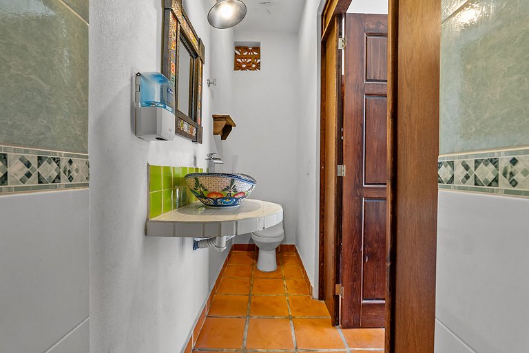 Private Boutique Hotel, Groups up to 48 Guests