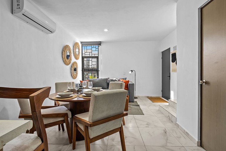 Modern 3-bedroom, 2-bath Home, Pool, Playground