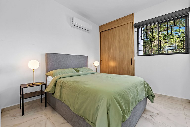 Modern 3-bedroom, 2-bath Home, Pool, Playground