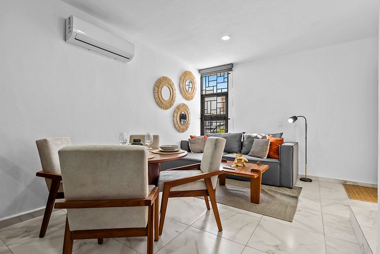 Modern 3-bedroom, 2-bath Home, Pool, Playground