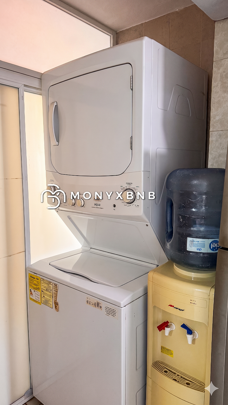 Gran Marina, 4 habitaciones, 2 baños, estacionamiento