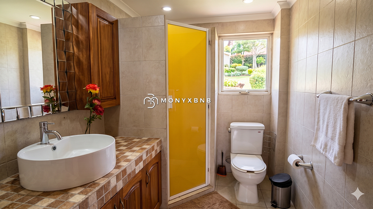 Gran Marina, 4 habitaciones, 2 baños, estacionamiento