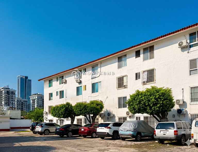 Gran Marina, 4 habitaciones, 2 baños, estacionamiento