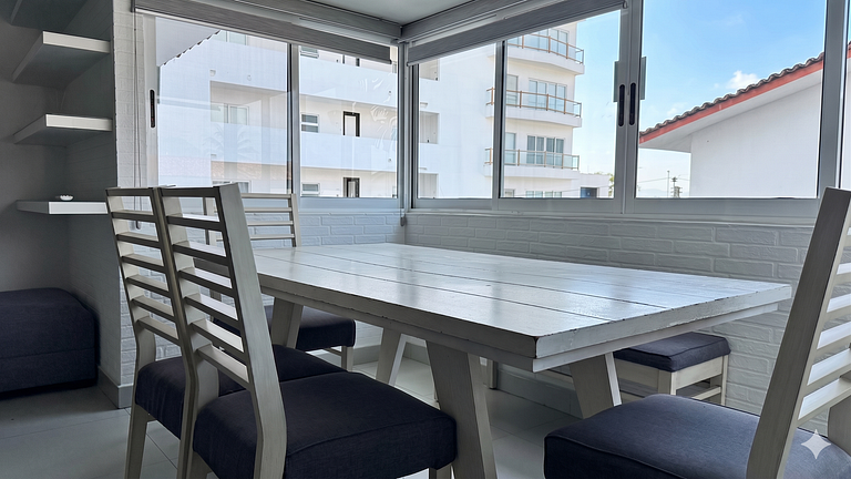 Beautiful apartment in La Marina Condominiums