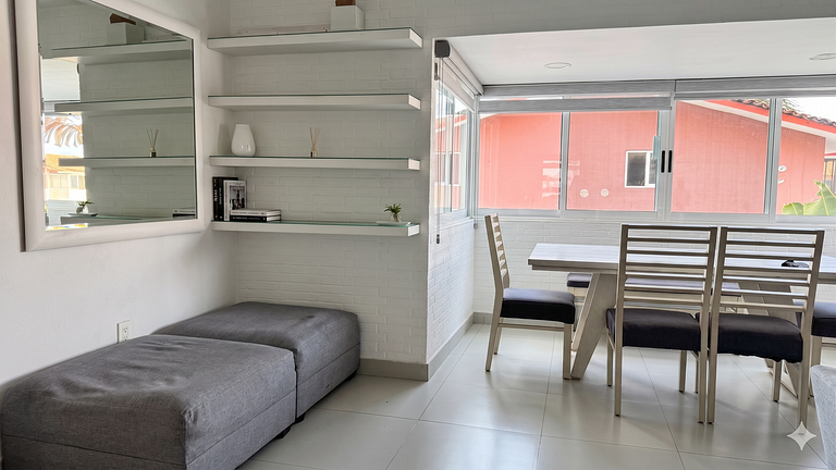 Beautiful apartment in La Marina Condominiums