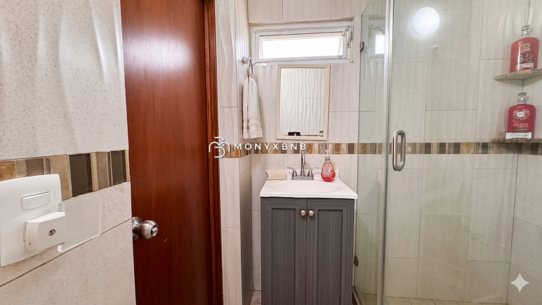 3-Condo Bundle Condominios La Marina: 6BR + Pool