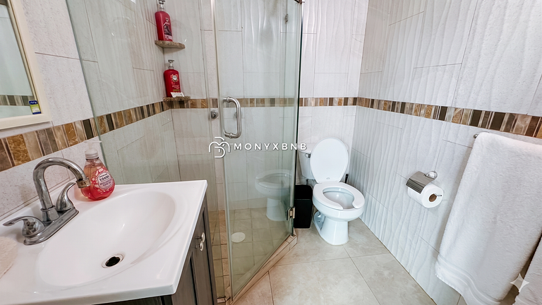 Gran Marina, 4 habitaciones, 2 baños, estacionamiento