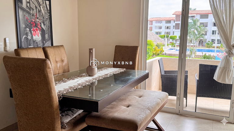 Gran Marina, 4 habitaciones, 2 baños, estacionamiento
