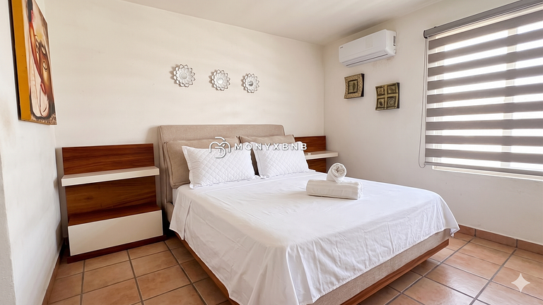 3-Condo Bundle Condominios La Marina: 6BR + Pool
