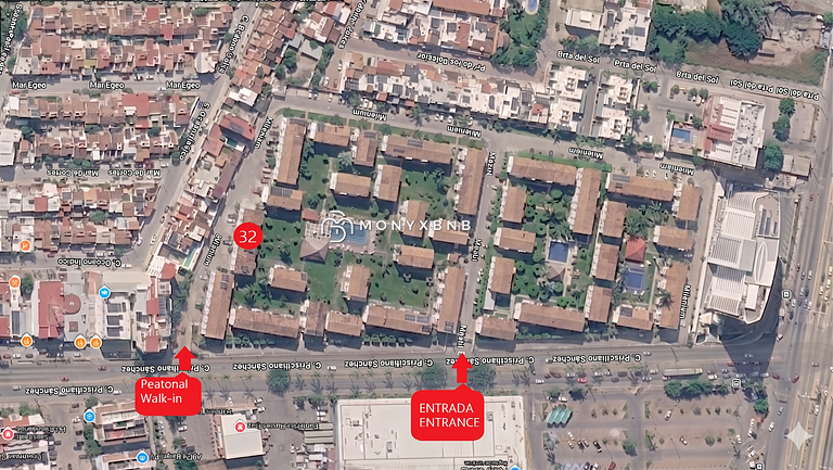 3-Condo Bundle Condominios La Marina: 6BR + Pool