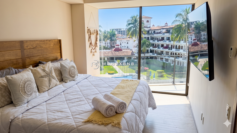Nima Bay Marina stay: luxury and pool by Monyxbnb