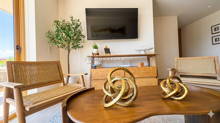 Nima Bay Marina stay: luxury and pool by Monyxbnb