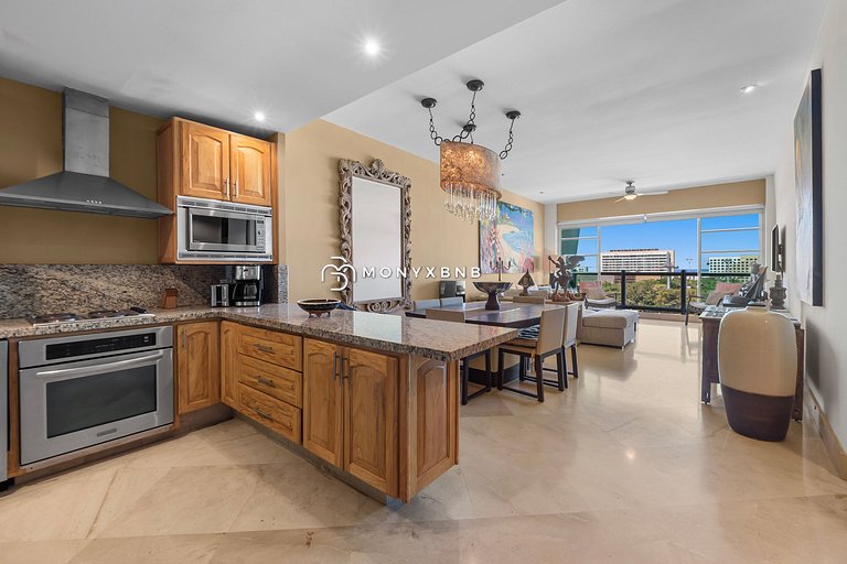 Luxury Condo with Vidanta access, pool and beach