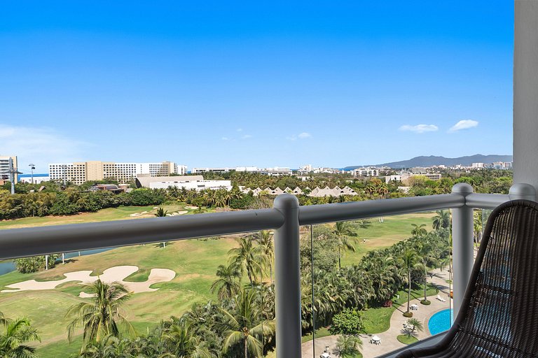 Apartamento de lujo frente a la playa con acceso al complejo