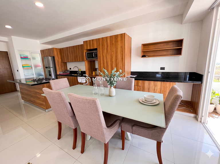 Zoho Skies • 3BR 2Bath Premium Condo
