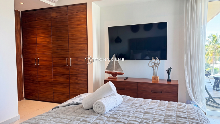 Lujoso apartamento de 1 dormitorio en Marina Vallarta, con b