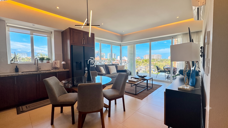 Lujoso apartamento de 1 dormitorio en Marina Vallarta, con b