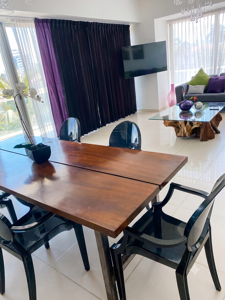Luxury Icon · Condo Moderno 1BR