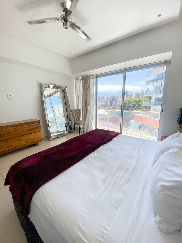 Icon Vallarta · Estilo, Confort y Piscina
