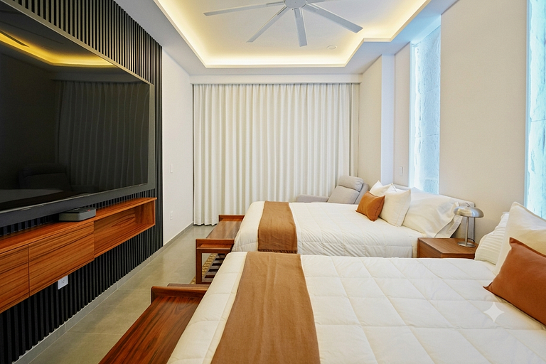 Bahiban a pie de playa de 3 habitaciones, 3 baños, jacuzzi y