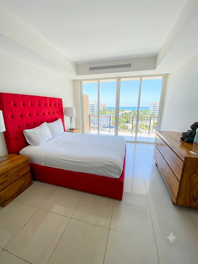 Venetian 2BR High Floor Oceanview