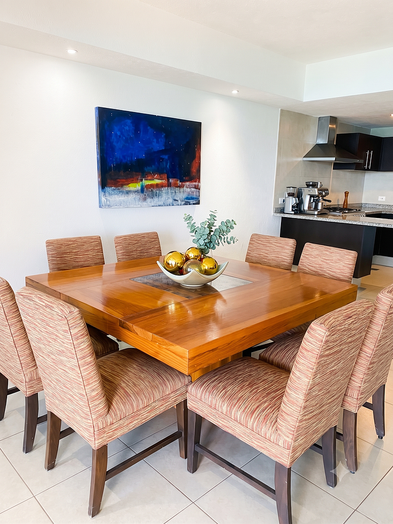 Venetian 2BR High Floor Oceanview