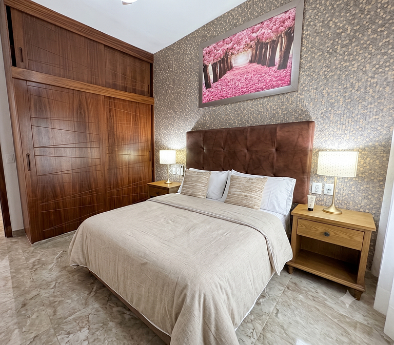 Mountain Views & Comfort | 1BR Near Romantic Zone