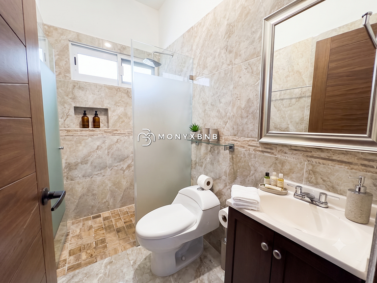 Modern 1BR Apartment Near Romantic Zone