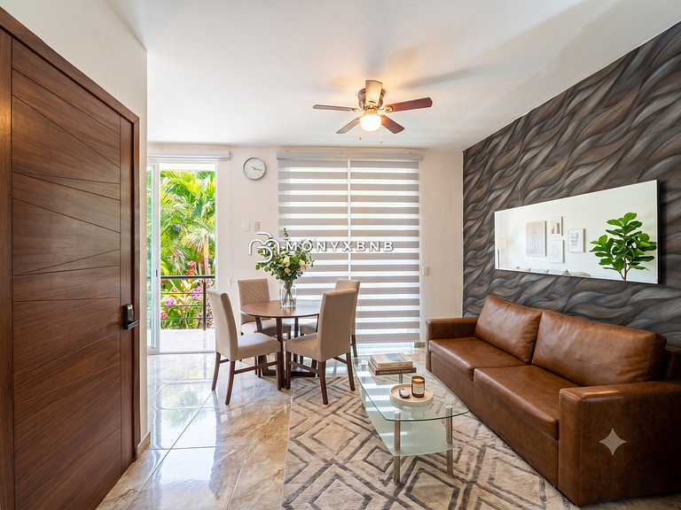 Deluxe Suite Near Romantic Zone and Beach
