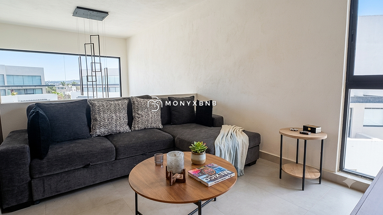 Lujoso apartamento de dos plantas con 3 dormitorios y 3,5 ba