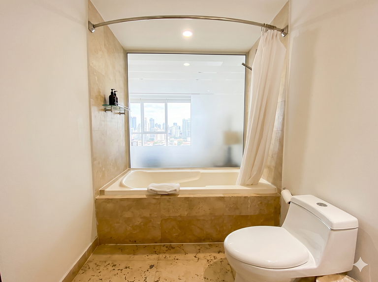 Icon Vallarta: Oasis frente al mar con piscina y club de pla